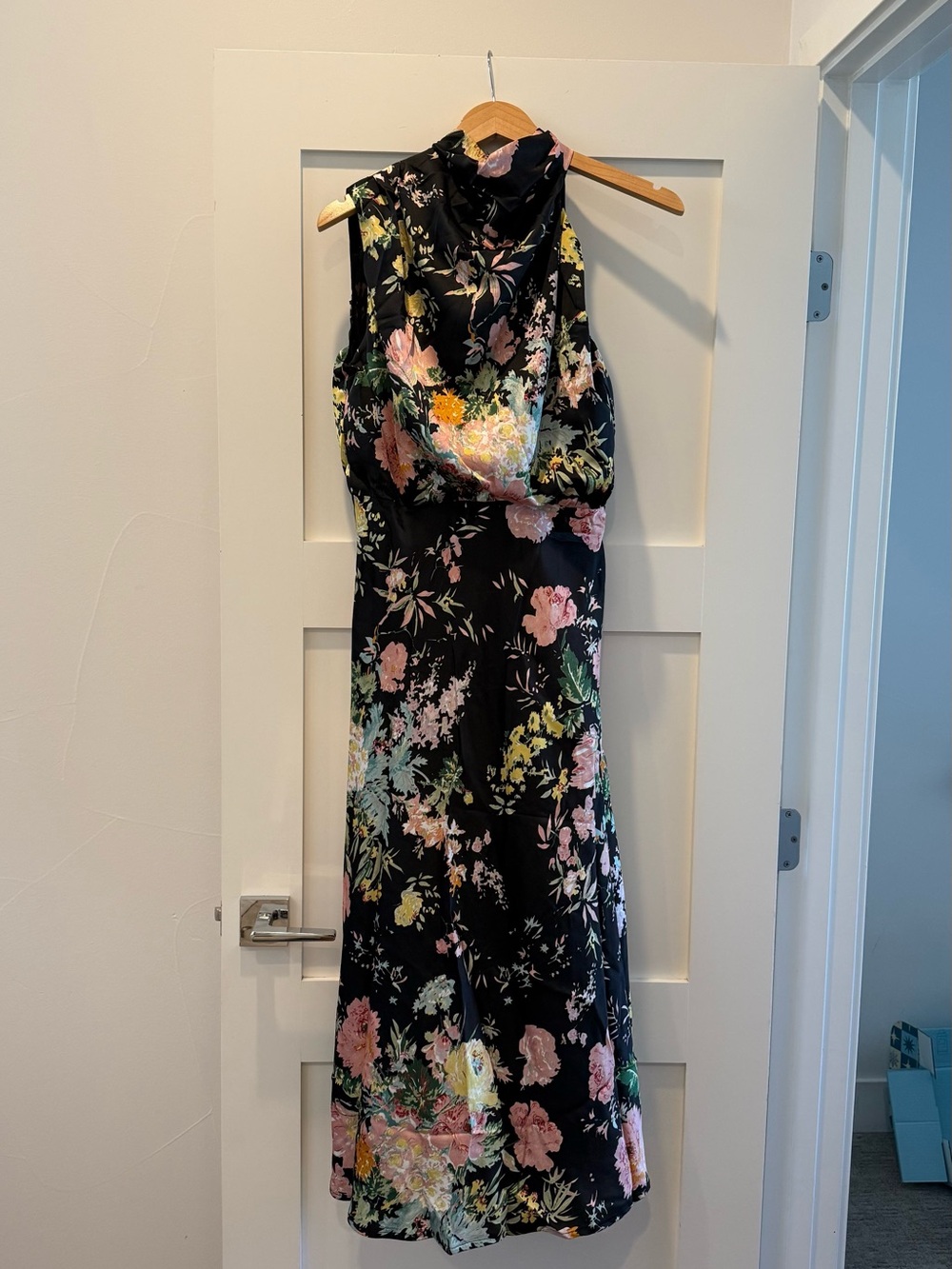Petal & Pup Annabelle Dress, Size: Medium - Picture 4 of 7